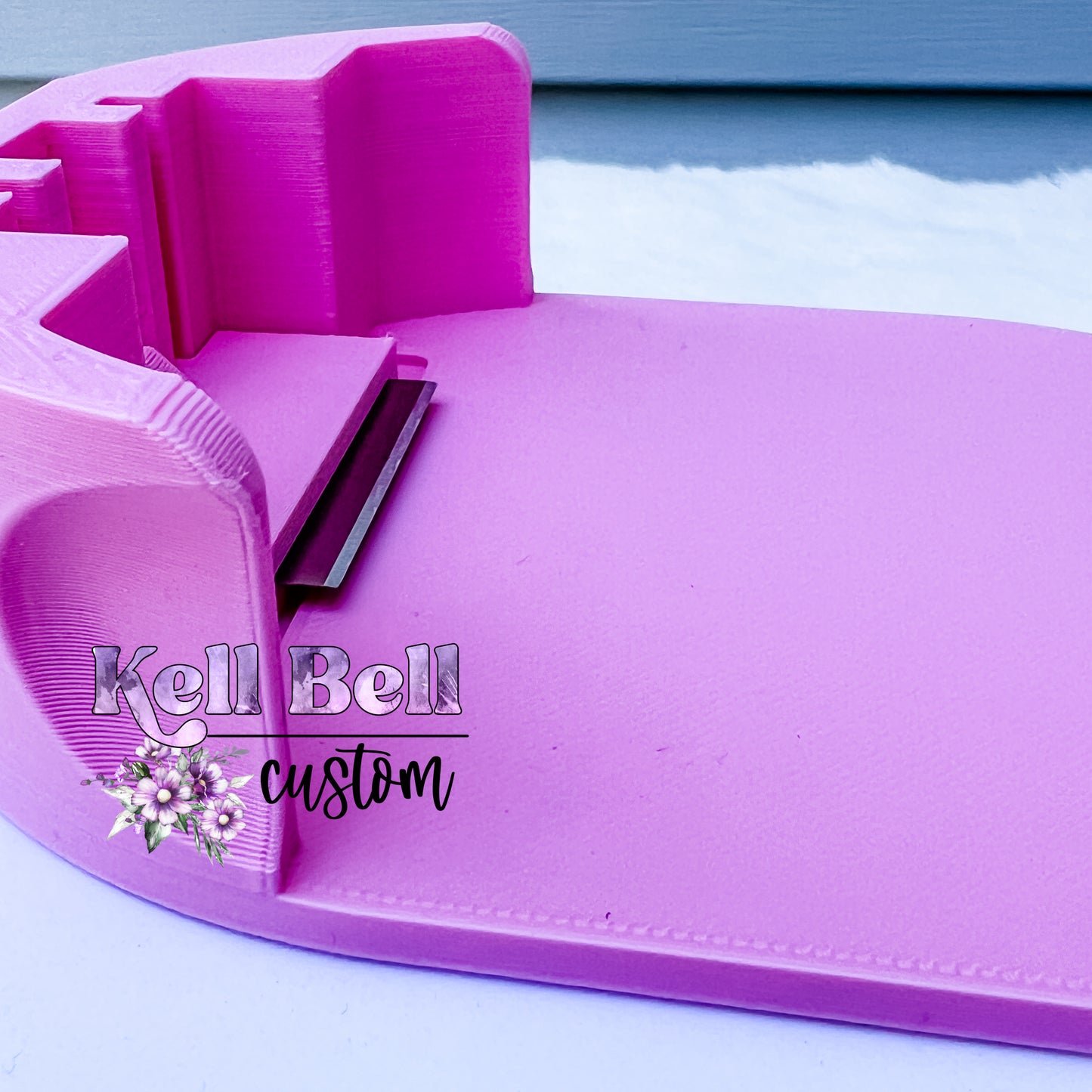 Easy Vinyl Edge Trimmer - Easily adjust height to trim from 1/16" up to 7/8"