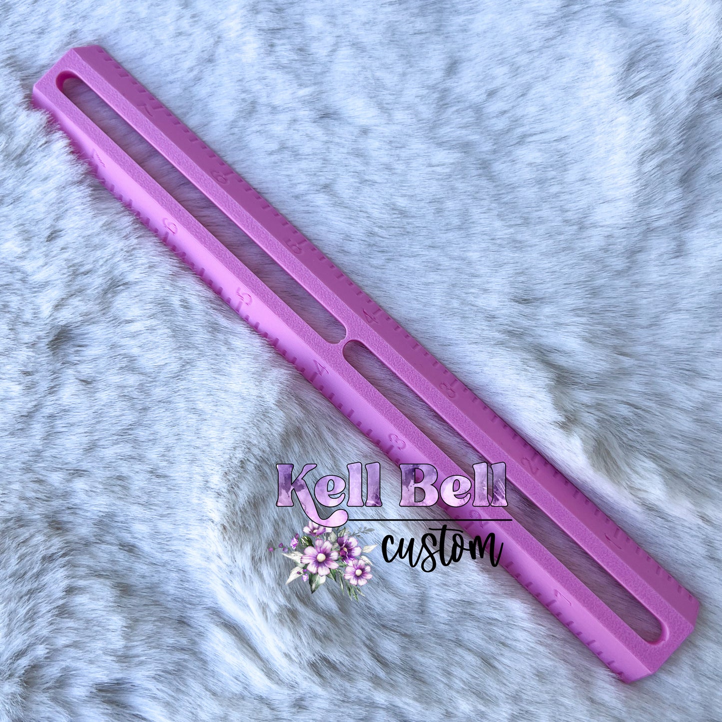 The Vert-Align Ruler- Get Straight Lines on a Curved Surface